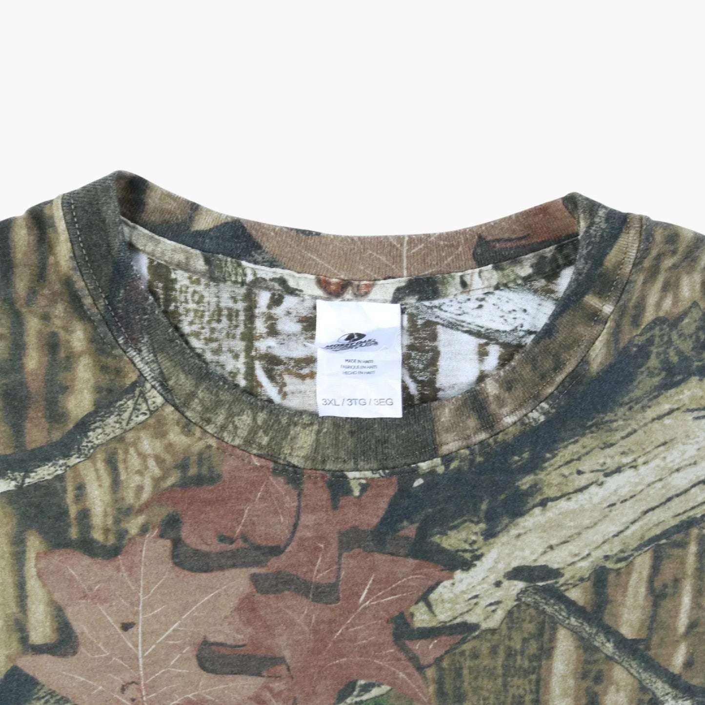 Vintage 'Mossy Oak' All Over Print T-Shirt