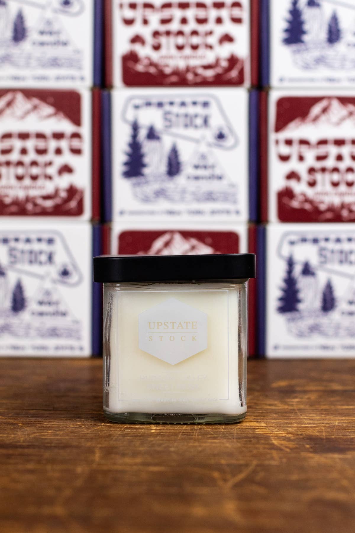 Phoenicia Wild Forest Coconut Wax Candle: Amber - American Madness