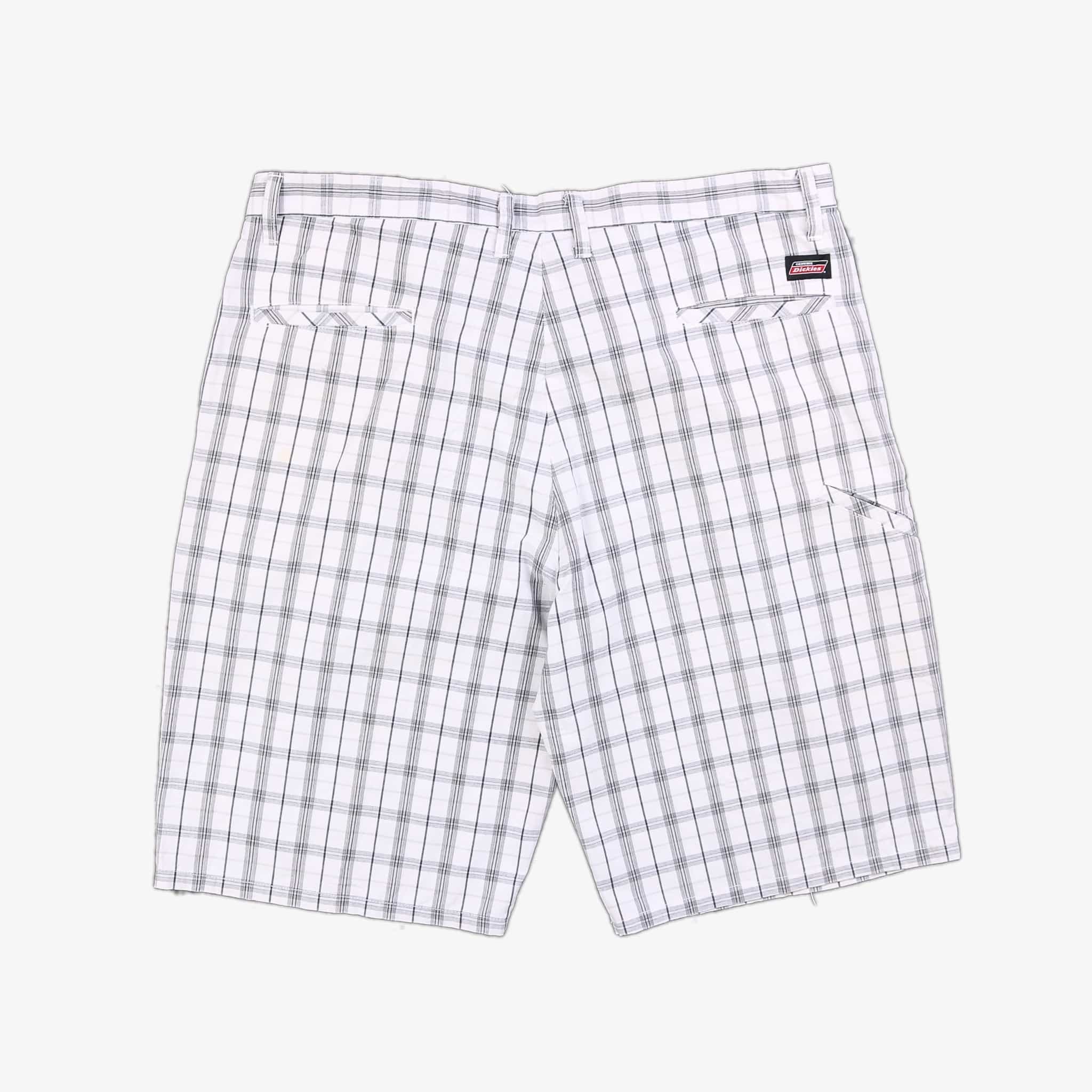 Dickies hot sale plaid shorts