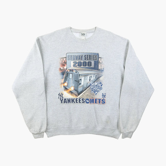 Vintage 'World Series 2000' Graphic Sweatshirt