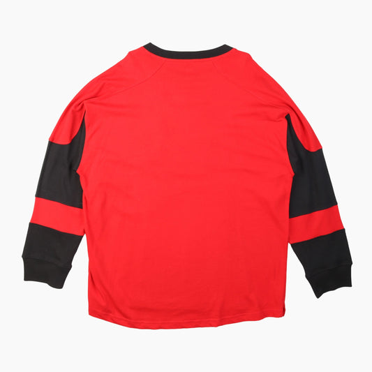 Vintage Graphic Sweatshirt - American Madness