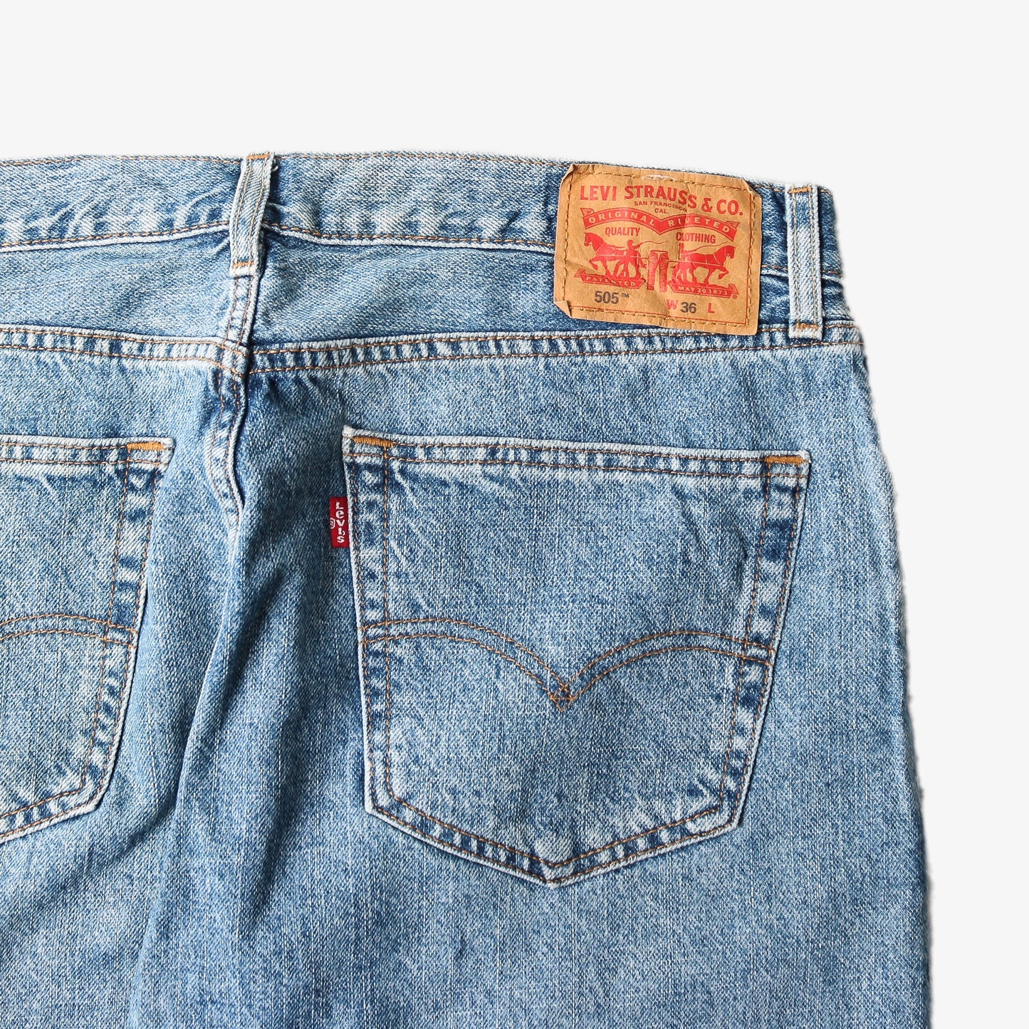 Vintage Levi 505 Shorts - 36" - American Madness