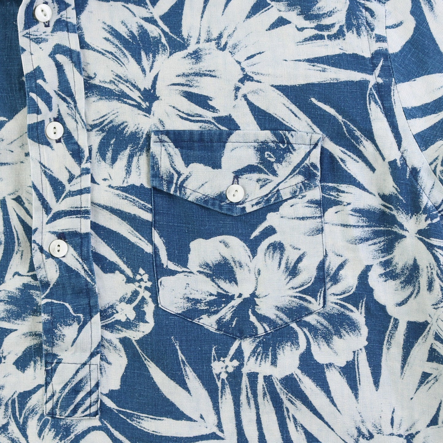 Vintage Shirt - Blue Leaf Print