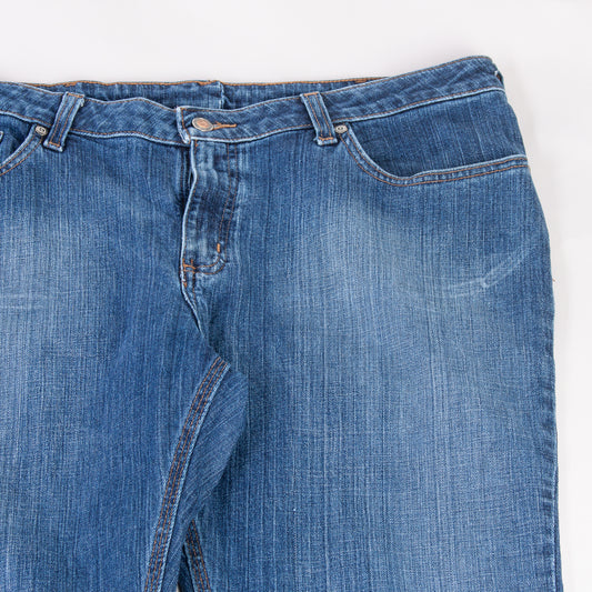 Vintage Carhartt Women's Classic Fit Jean - Denim - 36/34 - American Madness